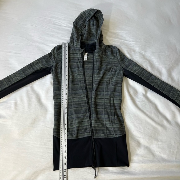 Lululemon G1 hoodie zip front jacket size 4 - Picture 3 of 9